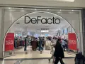 Brandmart QSC- Defacto mağazalar şəbəkəsi logo