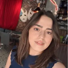 Aygün Şıkarova