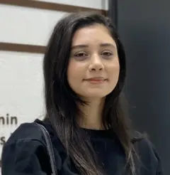 İsmiyeva Ofelya
