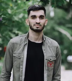 Elmir Baxishov