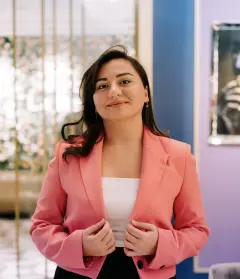Arifə Əzizova