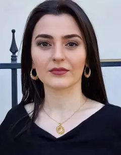 Röya Həsənova