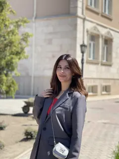 Lalə Əliyeva