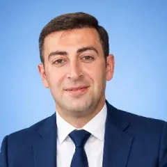 Famil Hüseynov