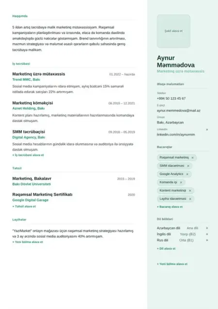 Right CV şablonu önizləməsi